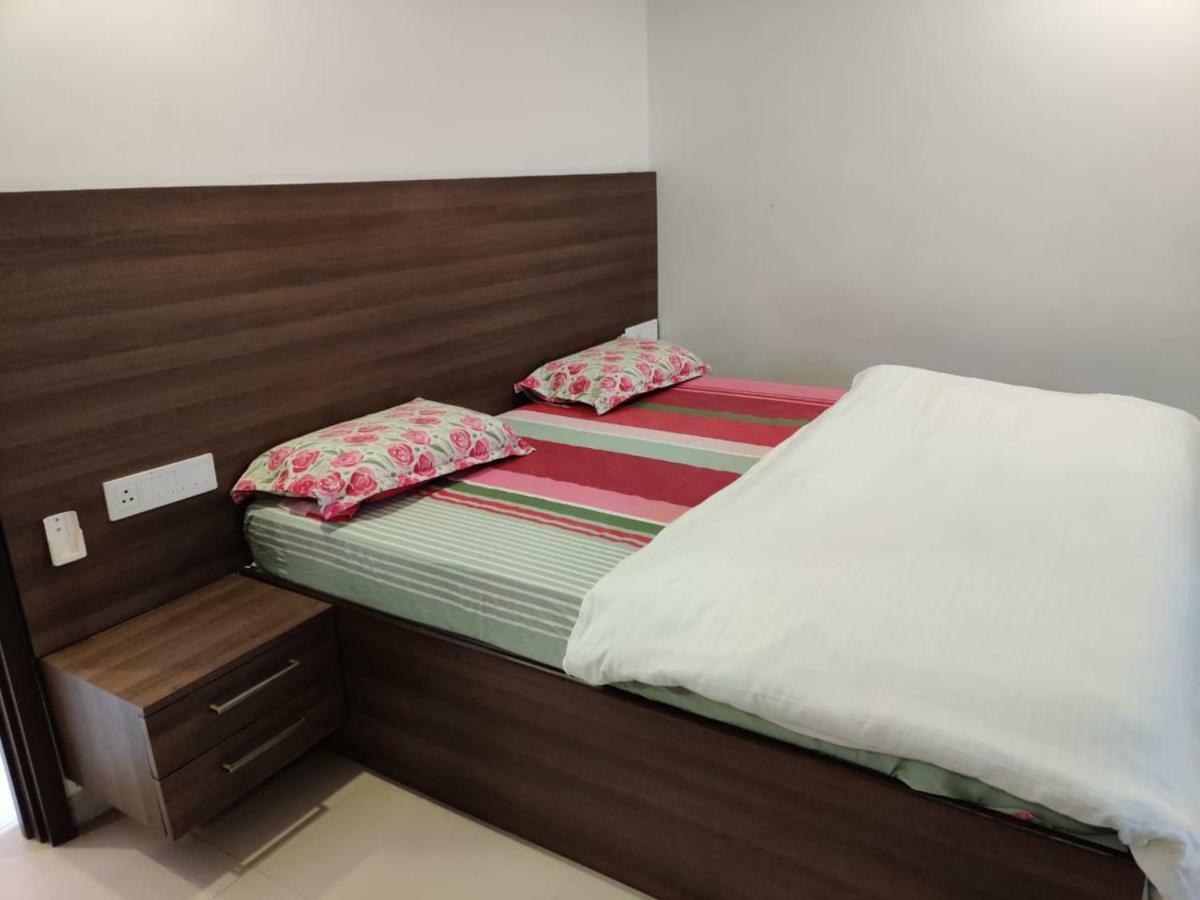 Aarju Luxurious Wave Apartment Calangute Exterior foto