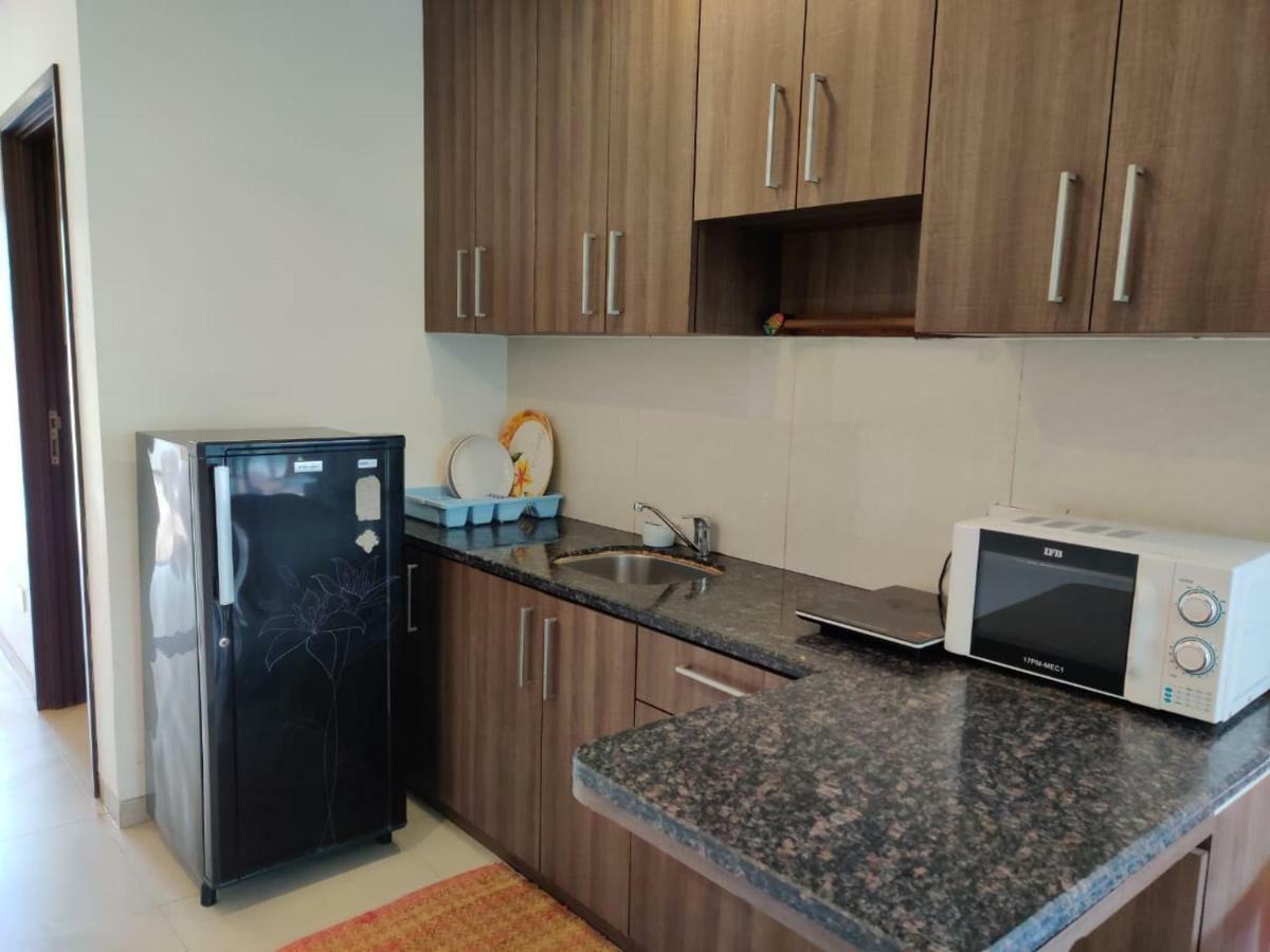 Aarju Luxurious Wave Apartment Calangute Exterior foto